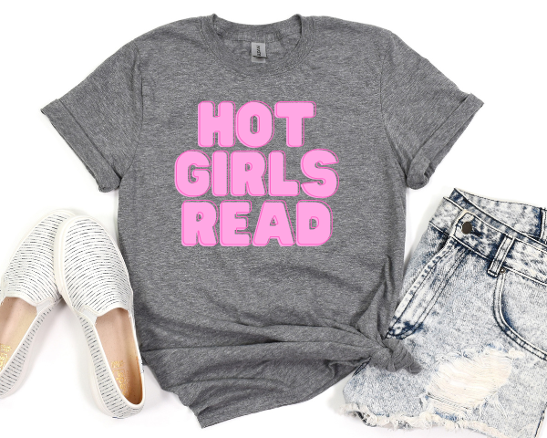 Hot Girls Read T-shirt